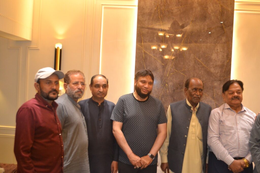 Event in honor of Noor Amrohvi by Mahmood Ahmed Khanb, Sakinan e Shahar e Quaid